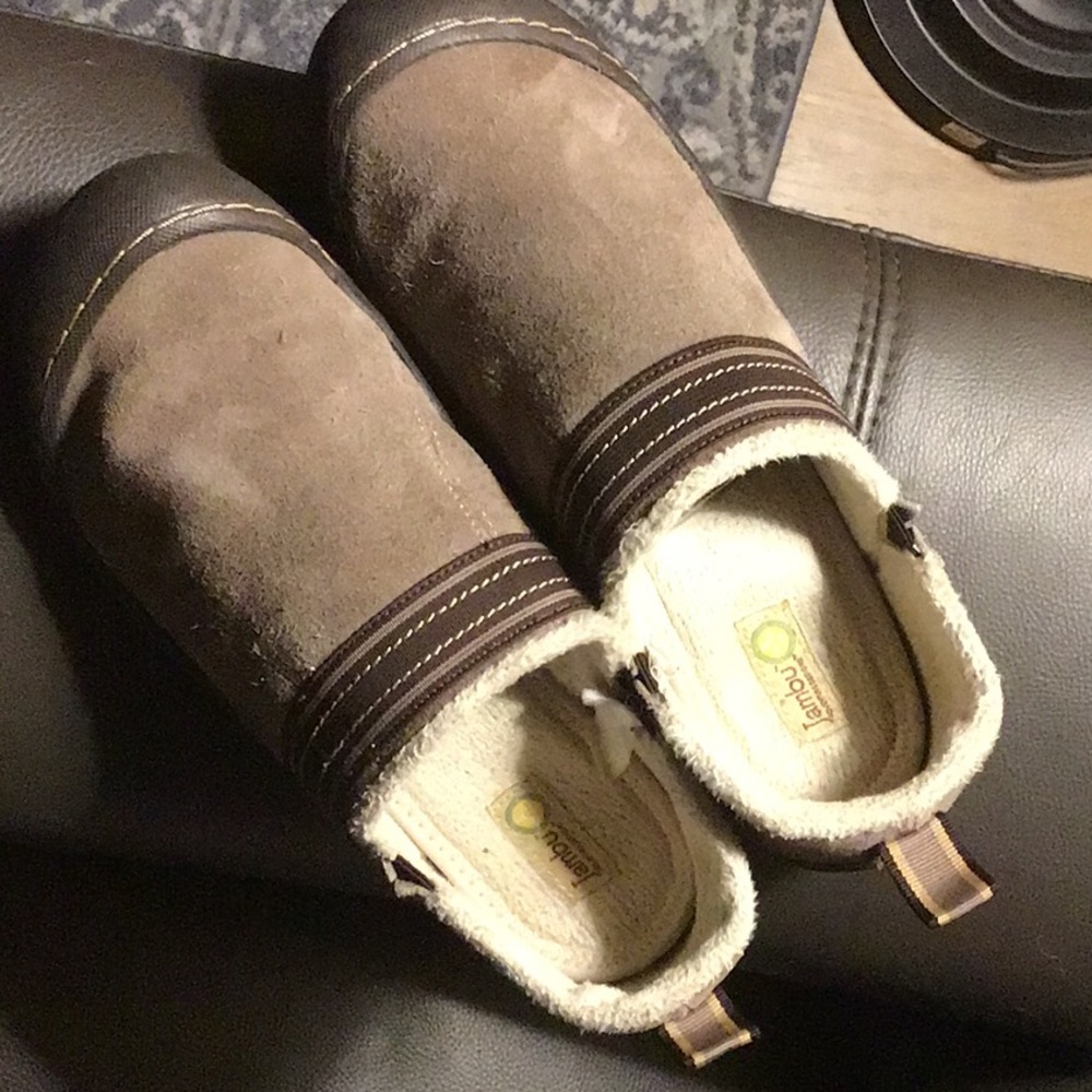 Jambu moccasin style slip on shoes Sz 8